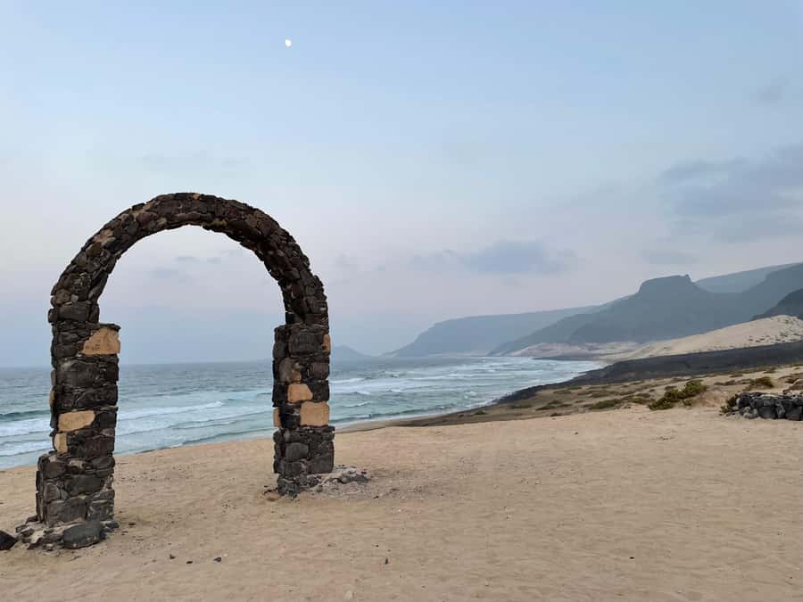 Beaches, Villages and Monte Verde (excludes city) - Praia Grande and the changing coastal views