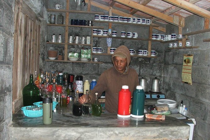 Beaches, Villages and Monte Verde, São Vicente Excludes City - Baía das Gatas is the main water stop
