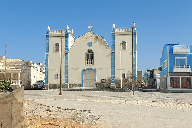 Boa Vista Island: Full Day North to South Discovery - Sal Rei, lunch, markets, and island life