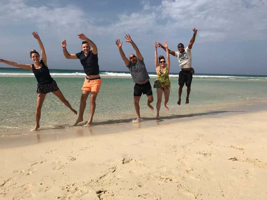 Boa Vista Island: Full-Day Wild Beaches & Viana Desert Tour - Fonte Vicente Oasis and Boa Vista’s plant life