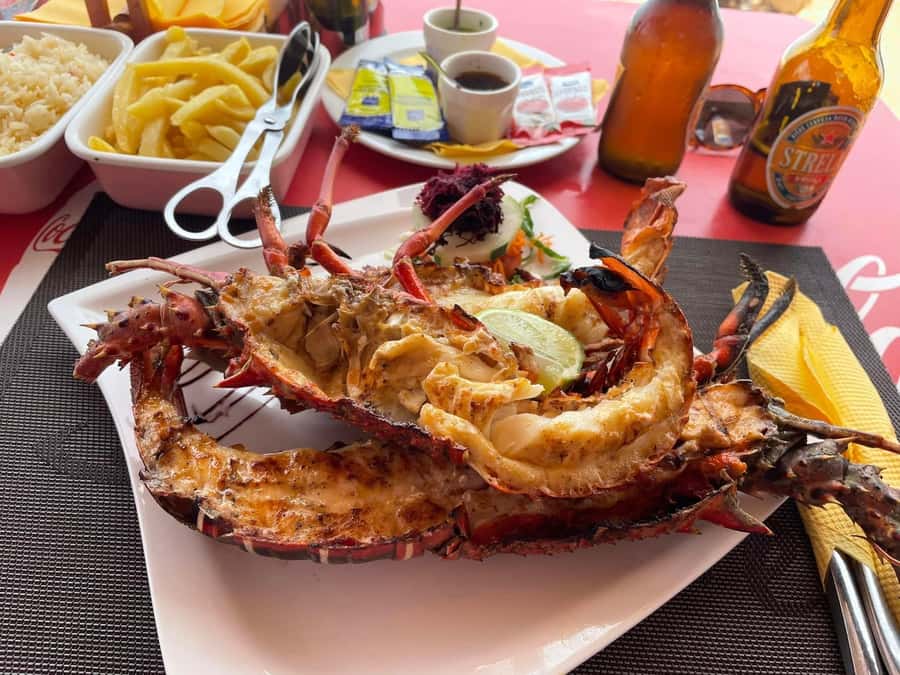 Boa Vista: Lobster Lunch at Santa Monica Beach - From fishermen’s shelter to beach restaurant