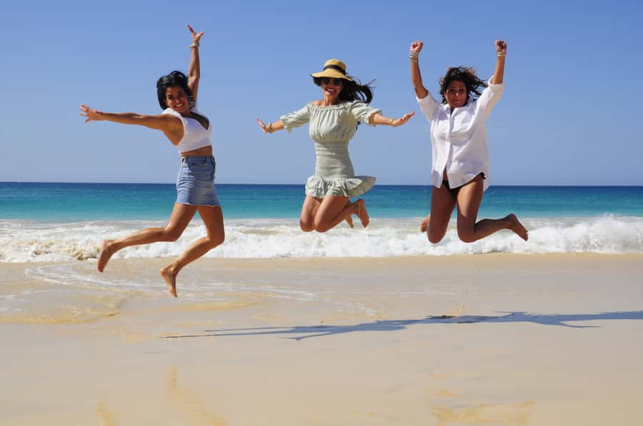 Boa Vista: Santa Monica, Dunes, Caves and Village 4x4 Tour - Viana’s white dunes are the first big surprise