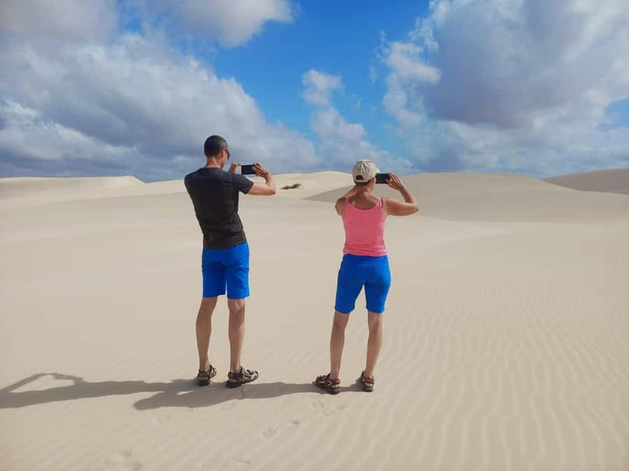 Boa Vista: Shipwreck, 4x4 Ride & Caves Day Tour with Lunch - Varandinha Beach and its limestone caves