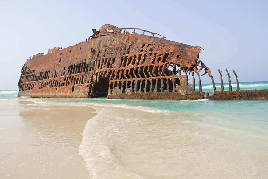 Boa Vista: Shipwreck, Viana Desert & Sal Rei Tour - Walking through Sal Rei, Boa Vista’s capital