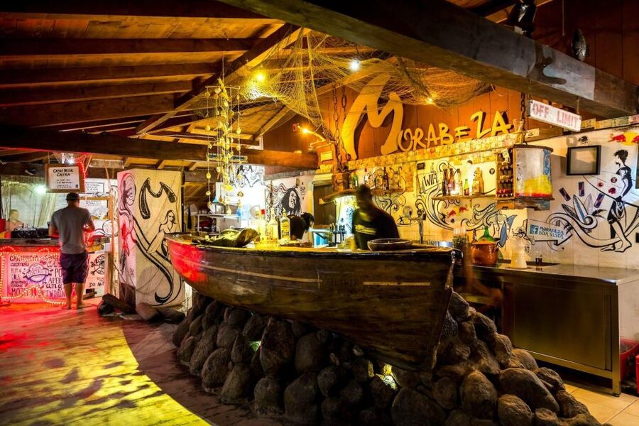 Boa Vista Sunset Dinner with Live Music - Who Will Enjoy This Evening Most?