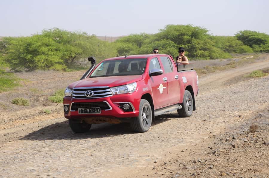 Boavista: Rabil, Shipwreck, City, Snacks & Drinks - 4x4 Tour - Who should book this Boa Vista outing?