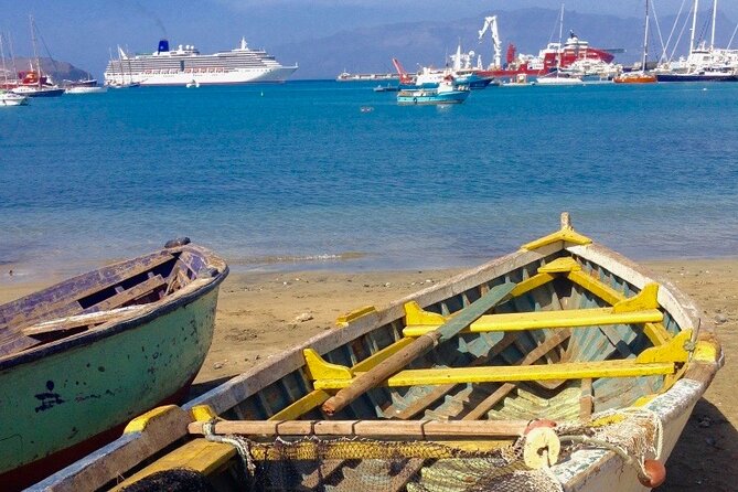 City Walking Tour, Mindelo, Highlights - Mercado de Peixe: a close look at the port city