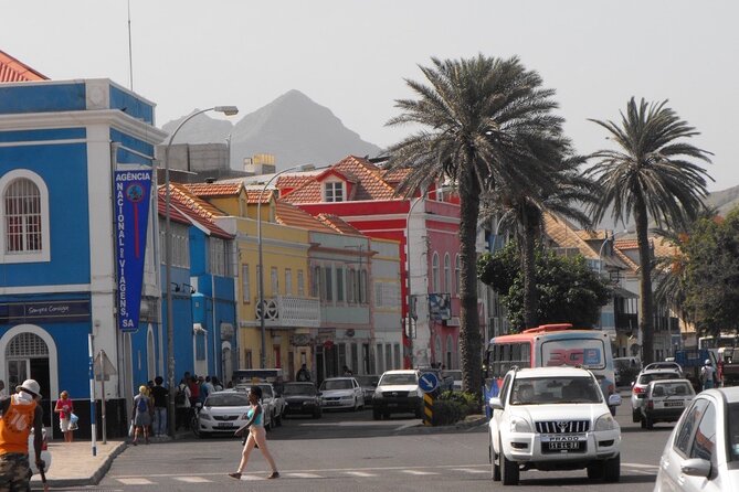 City Walking Tour, Mindelo, Highlights - Centro Cultural do Mindelo: a useful starting point