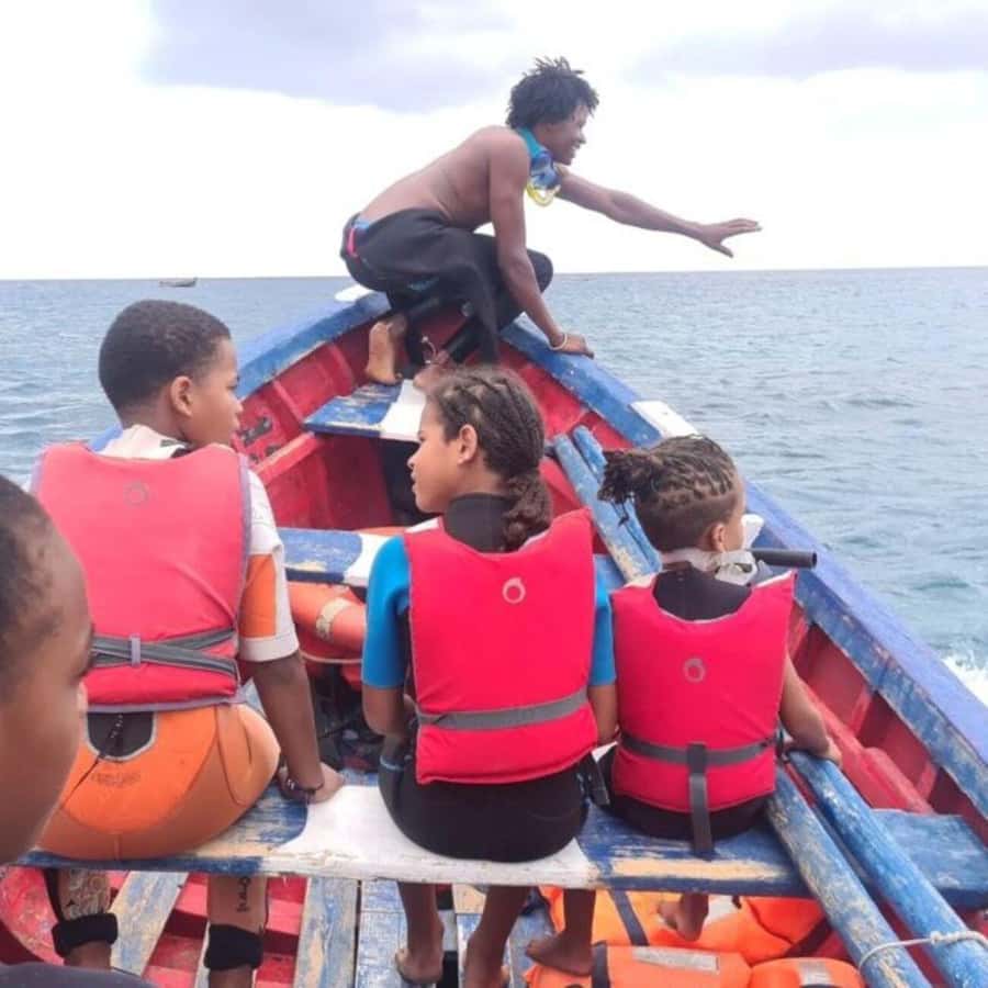 From Mindelo: Snorkel and Swim with Sea Turtles - São Pedro Beach and the first turtle encounter