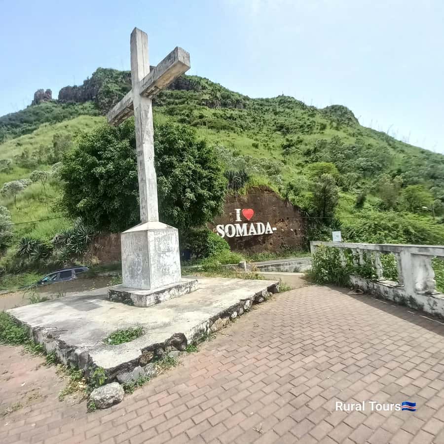 Full-Day Santiago – Villages, Nature & Local Culture - Fishing villages, Rabelados traditions, and Calheta