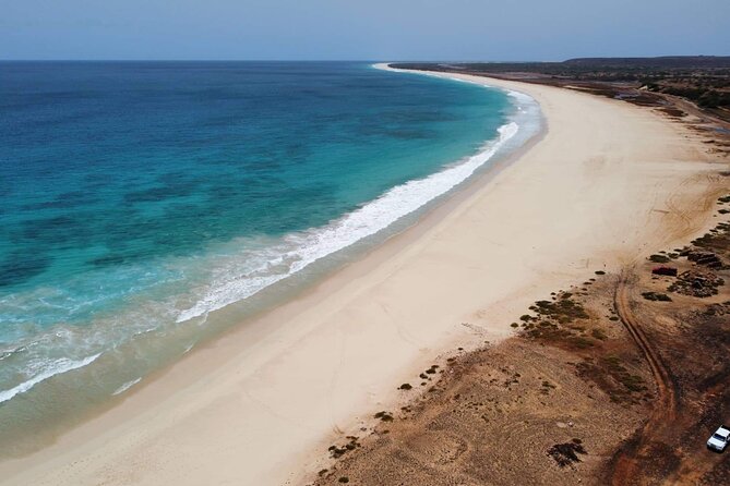 Guided Full Day Island Tour in Boa Vista with Lunch - Morro de Areia: dunes and a short burst of sandboarding