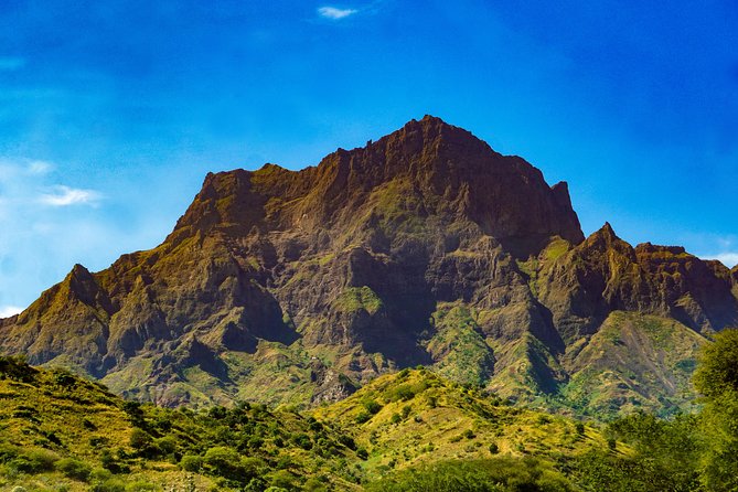 Hiking: Monte Tchota Natural Park - Pico D’Antónia (1394m) - Longueira - Price, group size, and practical value