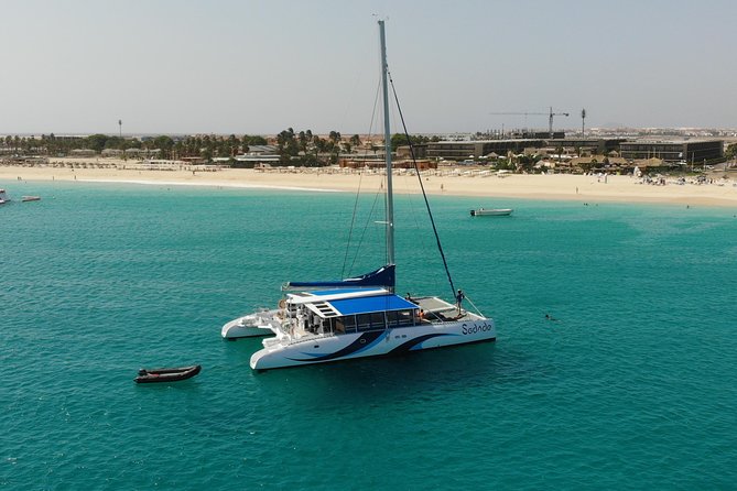 Lounge Catamaran SODADE Half-Day - Who will enjoy the SODADE catamaran most