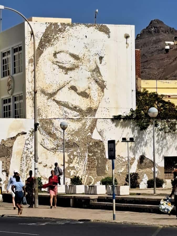Mindelo City Walking Tour - What the guide adds to the experience