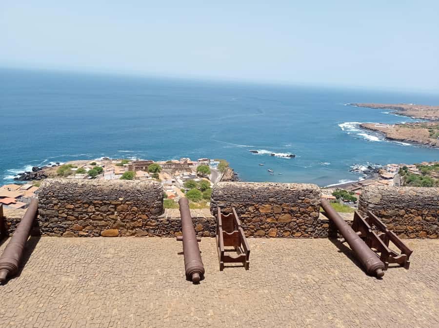 Praia: Plateau and Cidade Velha Guided Tour - Fishermen, boats, and the town today