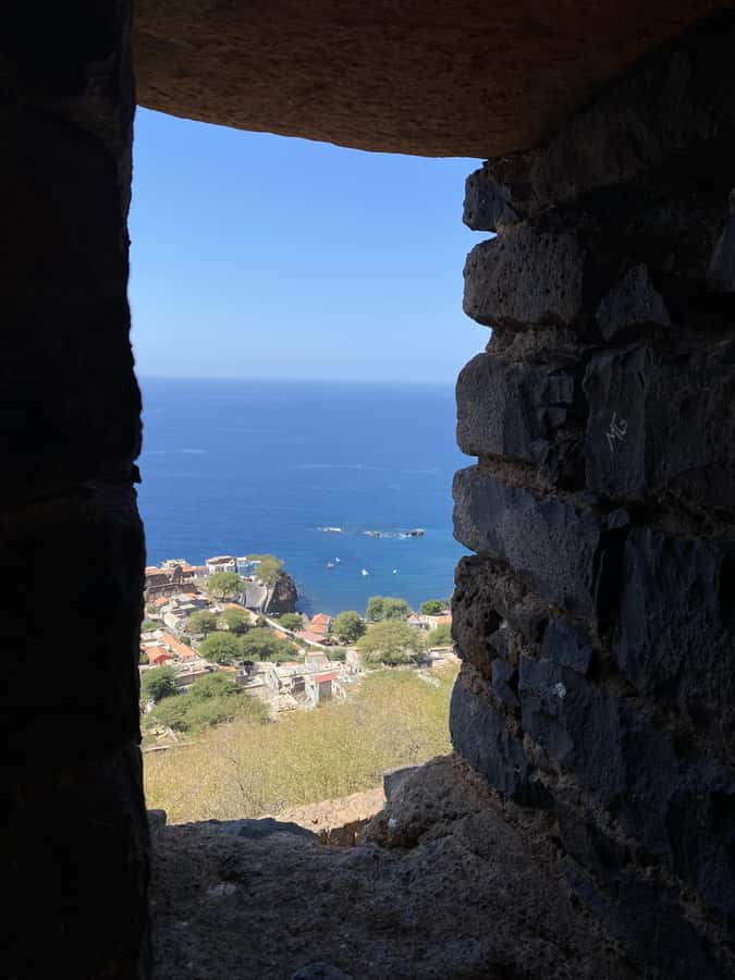 Private Tour Cidade Velha/Discover OLD CITY - A guide who keeps the visit personal