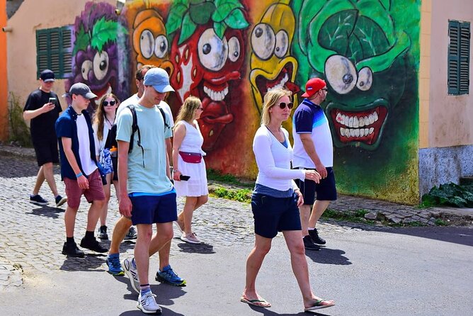 Sal island: Espargos city tour, Local life and Cape Verde Tapas - Street art that speaks about daily life