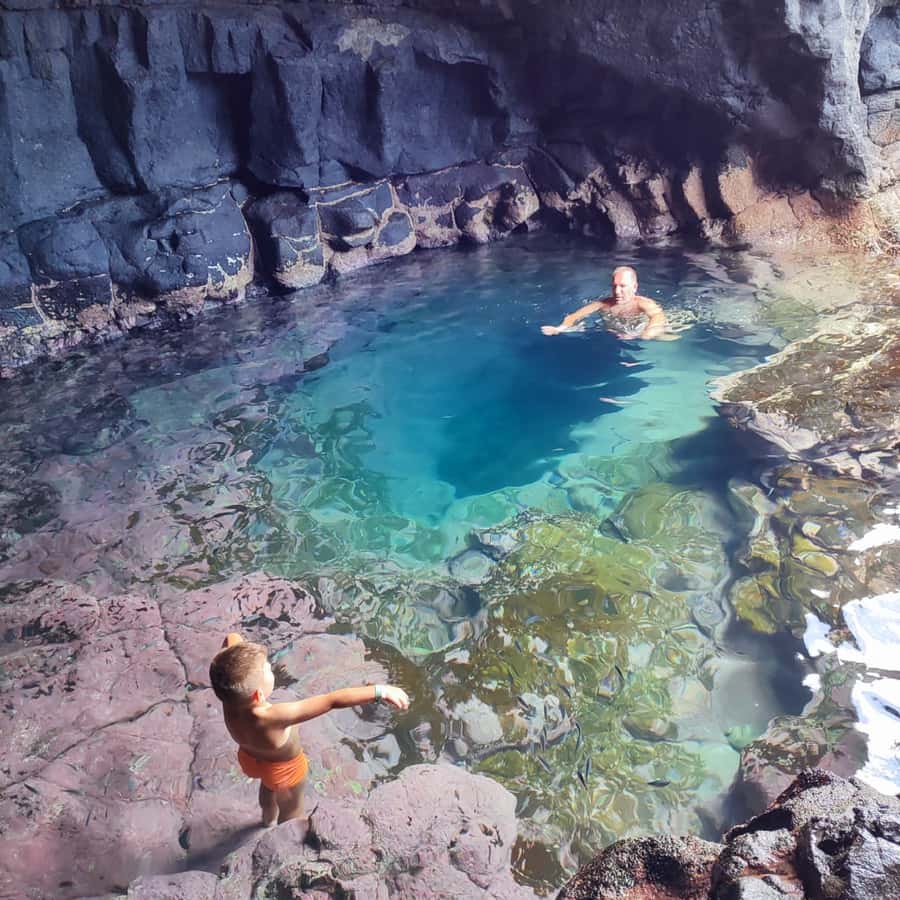 Sal: Island Experience Tour with a Certified Local Guide - Pedra de Lume and the salt crater