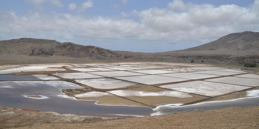 Sal island : Full day excursion Salinas, Shark Bay, Blue Eye - Miragem and the water that is not there