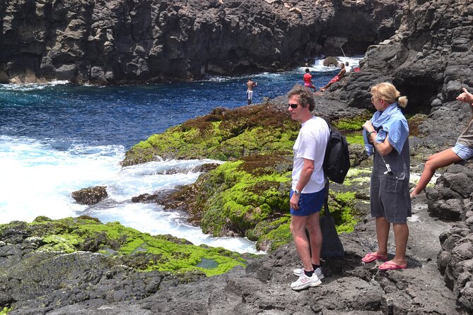 Sal Island Tour Off-Road by Jeep - Buracona and the Blue Eye