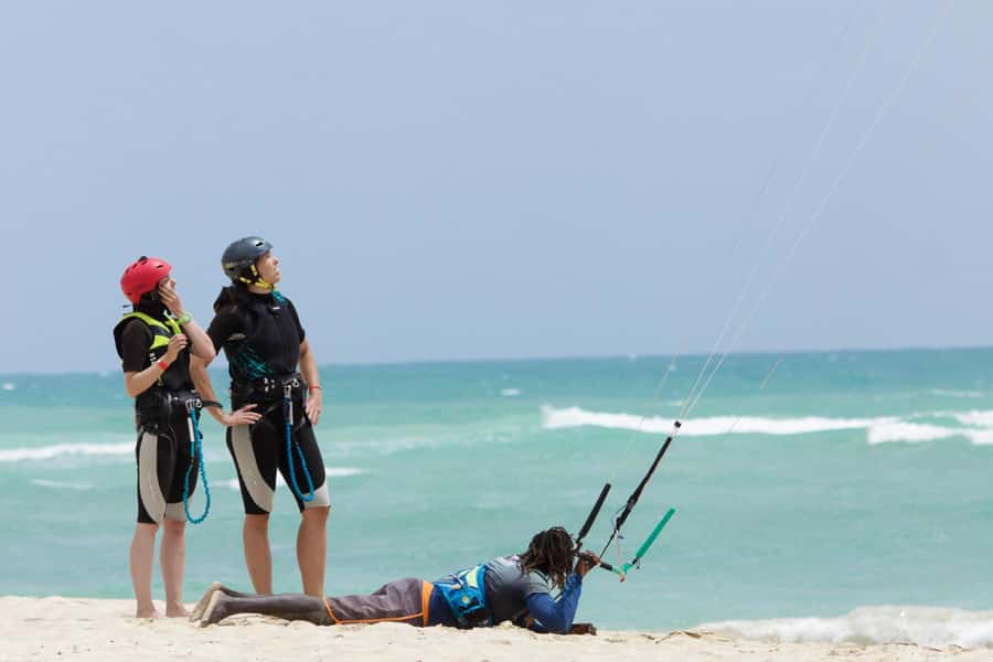 Sal: Kitesurfing Lessons - What happens in the first two hours