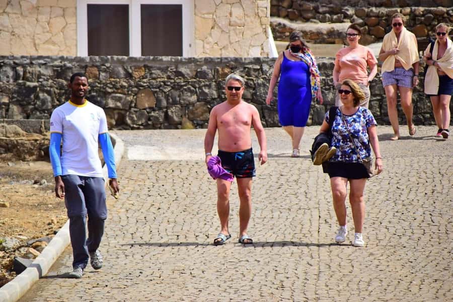 Sal: Pedra de Lume Salt Pans and Lake Trip - How the guide shapes the visit