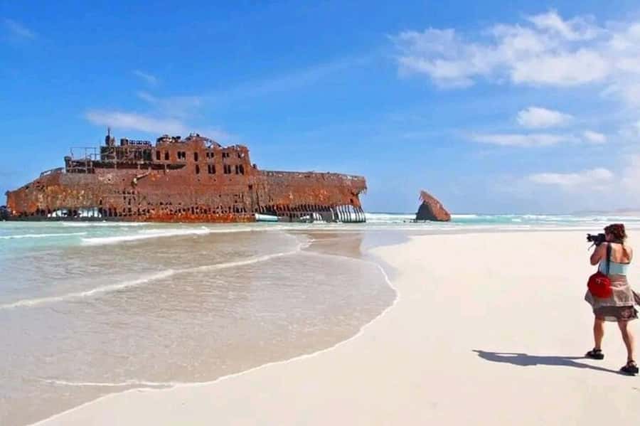 Sal Rei, Santa Monica Beach, Caves, Dunes & Shipwreck Tour - Varandinha Cave and the divided beach