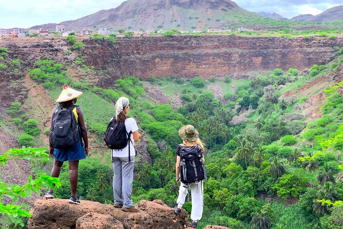 Santiago Island: 4-Hour Calabaceira Valley Hike & Guided Tour to Cidade Velha - Why this half-day pairing works so well