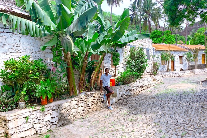 Santiago Island: 4-Hour Calabaceira Valley Hike & Guided Tour to Cidade Velha - Cidade Velha, where the history turns visible
