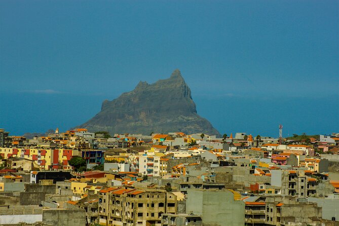 Santiago Island Experience - Fishing towns and the east coast road