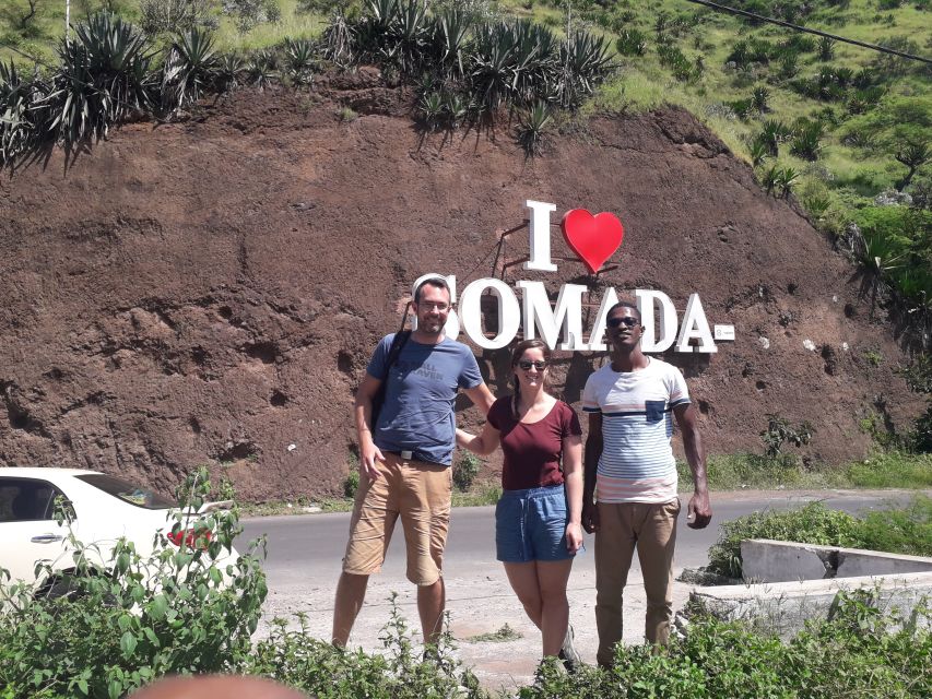 Santiago Island: Full-Day Sightseeing Experience - Assomada Market and Everyday Commerce