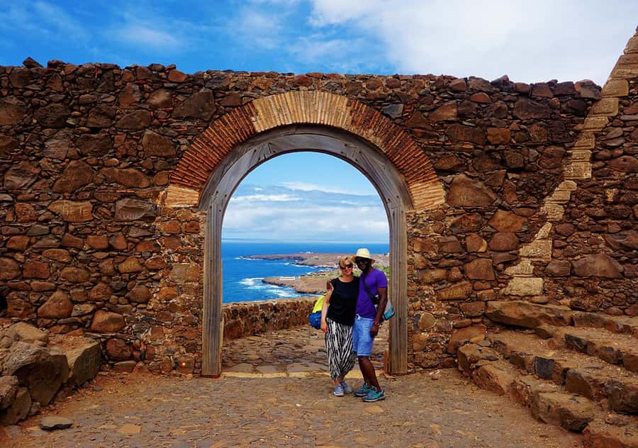 Santiago Island: Highlights of Cidade Velha with Local Guide - The black-sand beach and local fishermen