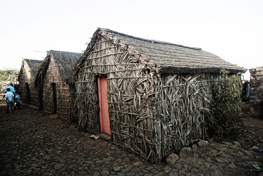 Santiago: Trek from Serra Malagueta to Rabelados Community - Choosing between a shared and private trek