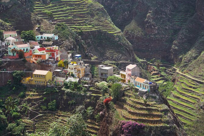 Santo Antão: Hike Ponta do Sol - Fontainhas - Cruzinha - Key points to know before you book