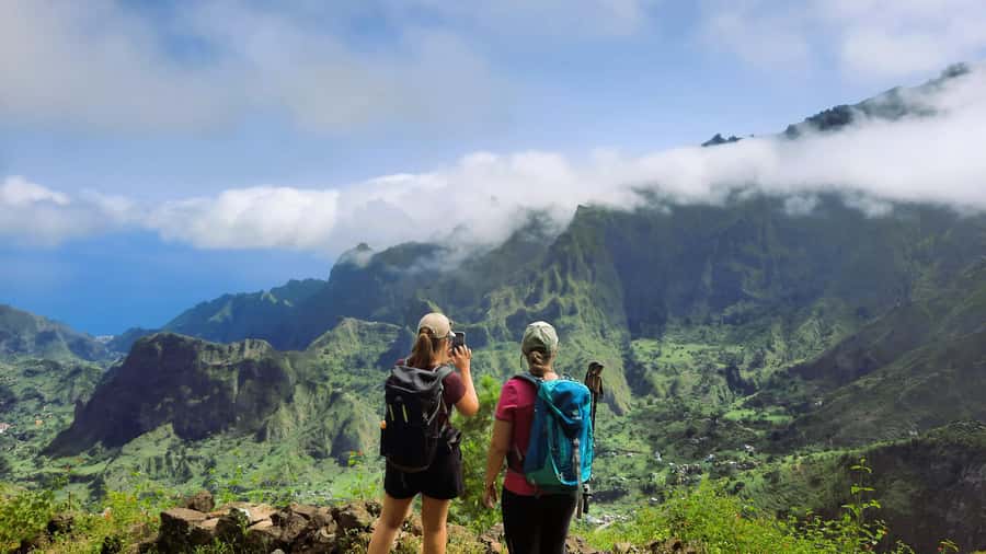 Santo Antão: Hiking Cova Volcano Crater to Ribeira Paúl - Should you book the Cova to Paul Valley hike?