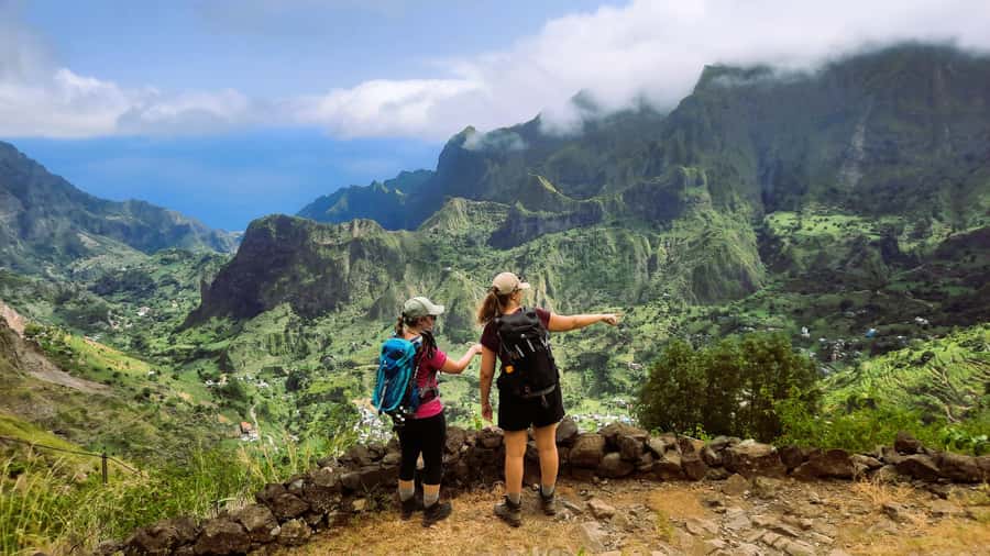 Santo Antão: Hiking Cova Volcano Crater to Ribeira Paúl - Starting inside Cova Natural Park