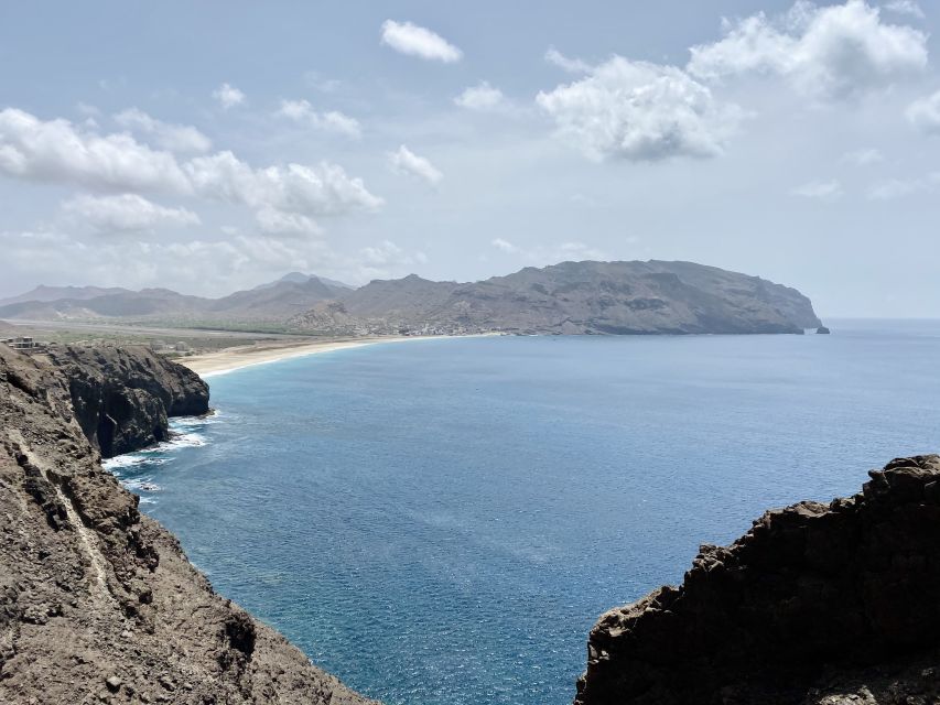 São Vicente: Swimming and Snorkeling Tour with Sea Turtles - A close encounter with firm animal rules