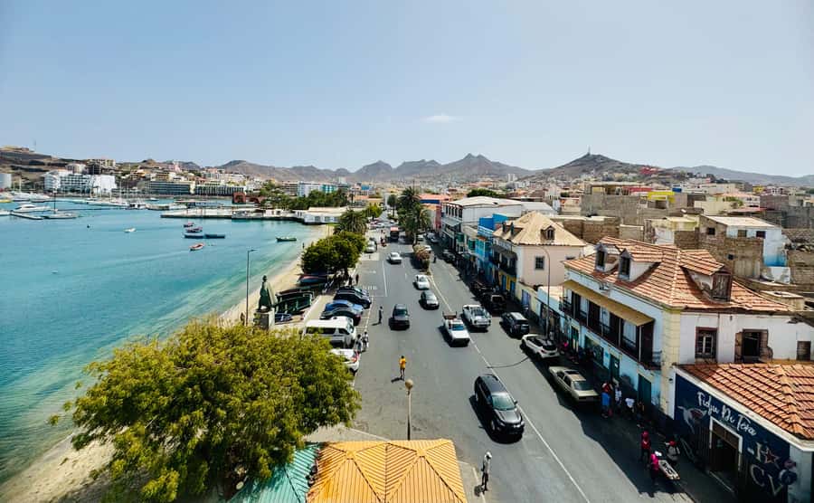 Shore Excursion: São Vicente, Full Day, 6h - Start at Porto Grande and get your bearings in Mindelo